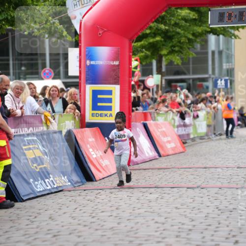 12.06.2026 - Holstenköstenlauf LAZAROV Photography http://msf.ph/oto/9741532 12.06.2026 15:41:30 Laufen 7409 meine-sportfotos.de