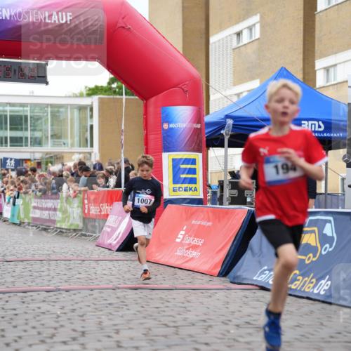 12.06.2026 - Holstenköstenlauf LAZAROV Photography http://msf.ph/oto/9741575 12.06.2026 16:05:24 Laufen 1007, 194, 216, 194, 1007 meine-sportfotos.de