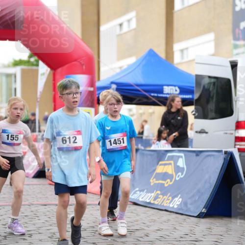 12.06.2026 - Holstenköstenlauf LAZAROV Photography http://msf.ph/oto/9741641 12.06.2026 16:06:21 Laufen 06, 19, 155, 612, 1451, 1517, 1, 155, 190, 429, 574, 808, 1131, 1384, 1437 meine-sportfotos.de