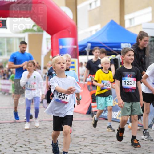 12.06.2026 - Holstenköstenlauf LAZAROV Photography http://msf.ph/oto/9741672 12.06.2026 16:06:38 Laufen 10, 06, 36, 1337, 1251, 1231, 405, 14, 1, 147, 193, 204, 327, 455, 571, 1130, 1250, 1359, 1388, 1405, 1527 meine-sportfotos.de