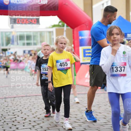 12.06.2026 - Holstenköstenlauf LAZAROV Photography http://msf.ph/oto/9741679 12.06.2026 16:06:42 Laufen 0, 06, 40, 152, 455, 1337, 17, 204, 327, 810, 1130, 1250, 1359, 1388, 1394 meine-sportfotos.de