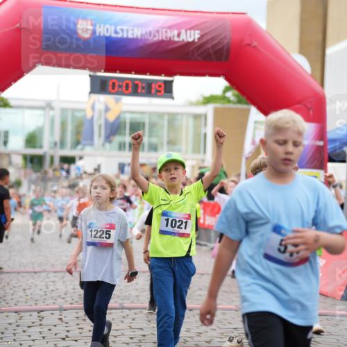 12.06.2026 - Holstenköstenlauf LAZAROV Photography http://msf.ph/oto/9741738 12.06.2026 16:07:21 Laufen 0, 07, 19, 1225, 1021, 3, 3, 154, 159, 203, 545, 556, 563, 564, 809, 942, 1016, 1234, 1342, 1351, 1352, 1354, 1389, 1412, 1466 meine-sportfotos.de
