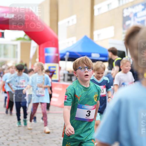 12.06.2026 - Holstenköstenlauf LAZAROV Photography http://msf.ph/oto/9741755 12.06.2026 16:07:32 Laufen 304, 545, 36, 3, 3, 2, 27, 343, 388, 390, 432, 446, 451, 454, 569, 570, 775, 805, 1006, 1355, 1357, 1383, 1392, 1393, 1399, 1410 meine-sportfotos.de