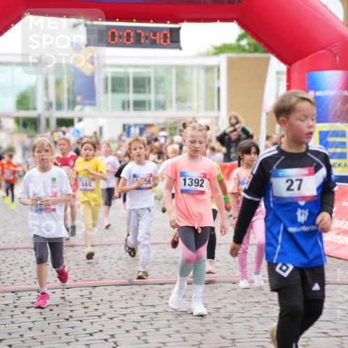 12.06.2026 - Holstenköstenlauf LAZAROV Photography http://msf.ph/oto/9741766 12.06.2026 16:07:42 Laufen 10, 07, 40, 56, 444, 1392, 27, 27, 153, 195, 345, 390, 414, 441, 444, 546, 547, 814, 815, 821, 1128, 1221, 1241, 1248, 1334, 1335, 1336, 1355, 1356, 1393, 1407, 1408, 1411 meine-sportfotos.de