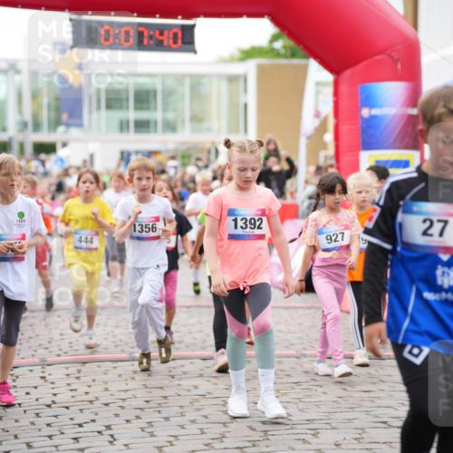 12.06.2026 - Holstenköstenlauf LAZAROV Photography http://msf.ph/oto/9741767 12.06.2026 16:07:42 Laufen 0, 07, 40, 927, 27, 1392, 1356, 444, 153, 195, 345, 390, 414, 441, 444, 546, 547, 814, 815, 821, 1128, 1221, 1241, 1248, 1334, 1335, 1336, 1355, 1356, 1393, 1407, 1408, 1411 meine-sportfotos.de