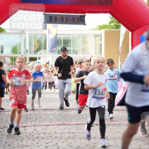 12.06.2026 - Holstenköstenlauf LAZAROV Photography http://msf.ph/oto/9741804 12.06.2026 16:08:07 Laufen 195, 028, 1343, 561, 138, 11, 318, 561, 568, 668, 812, 928, 1223, 1238, 1255, 1338, 1341, 1343, 1348, 1349, 1350, 1353, 1361 meine-sportfotos.de