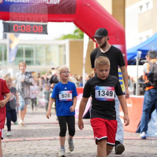 12.06.2026 - Holstenköstenlauf LAZAROV Photography http://msf.ph/oto/9741810 12.06.2026 16:08:10 Laufen 195, 0, 08, 08, 928, 1349, 36, 56, 11, 140, 318, 338, 342, 395, 568, 668, 674, 928, 1223, 1238, 1249, 1255, 1338, 1341, 1350, 1361 meine-sportfotos.de