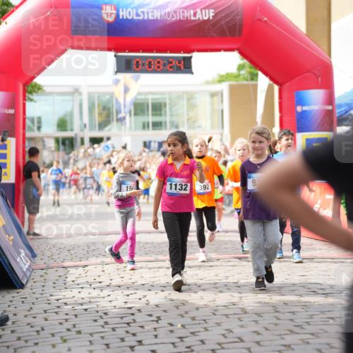 12.06.2026 - Holstenköstenlauf LAZAROV Photography http://msf.ph/oto/9741827 12.06.2026 16:08:26 Laufen 10, 08, 24, 150, 1132, 392, 18, 156, 157, 162, 198, 389, 392, 427, 430, 456, 672, 798, 934, 1224, 1232, 1243 meine-sportfotos.de