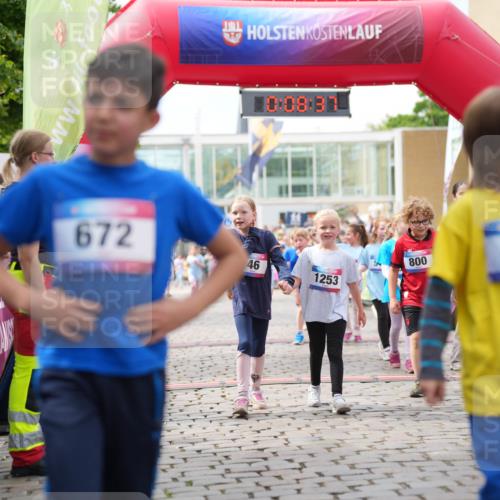 12.06.2026 - Holstenköstenlauf LAZAROV Photography http://msf.ph/oto/9741845 12.06.2026 16:08:39 Laufen 672, 10, 08, 5, 456, 800, 125, 46, 1253, 161, 163, 329, 341, 428, 440, 442, 447, 543, 544, 550, 1239, 1538 meine-sportfotos.de
