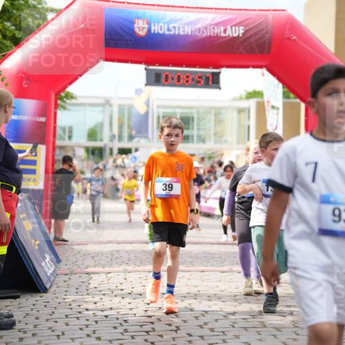 12.06.2026 - Holstenköstenlauf LAZAROV Photography http://msf.ph/oto/9741873 12.06.2026 16:08:59 Laufen 7, 39, 931, 566, 191, 335, 436, 439, 818, 936, 1332 meine-sportfotos.de