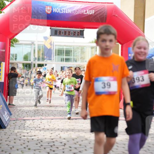 12.06.2026 - Holstenköstenlauf LAZAROV Photography http://msf.ph/oto/9741876 12.06.2026 16:09:01 Laufen 19, 00, 710, 436, 35, 936, 39, 191, 393, 120, 335, 436, 439, 457, 818, 936, 1332 meine-sportfotos.de