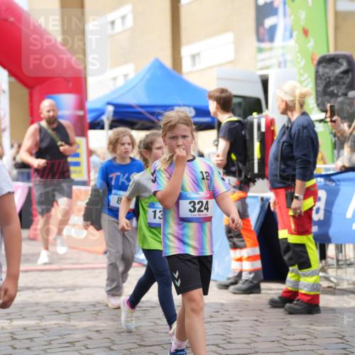 12.06.2026 - Holstenköstenlauf LAZAROV Photography http://msf.ph/oto/9741909 12.06.2026 16:09:23 Laufen 1233, 8, 13, 12, 324, 438, 572, 671, 773, 816, 820, 823, 1008, 1019, 1126, 1222, 1381, 1391, 1457 meine-sportfotos.de