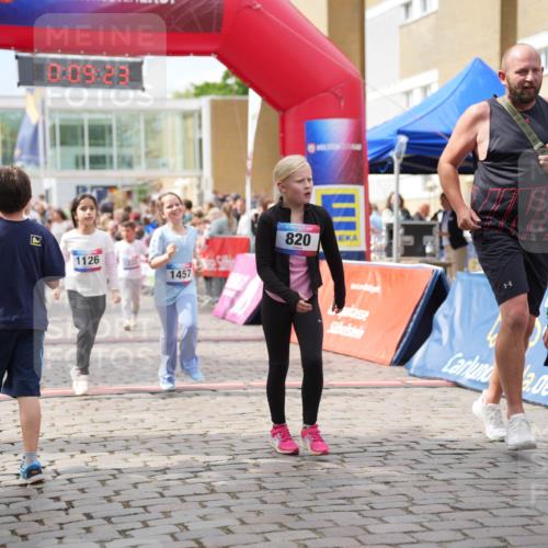 12.06.2026 - Holstenköstenlauf LAZAROV Photography http://msf.ph/oto/9741911 12.06.2026 16:09:25 Laufen 10, 09, 23, 27, 1126, 1457, 820, 816, 438, 555, 572, 671, 773, 823, 1008, 1019, 1126, 1222, 1229, 1235, 1381, 1391, 1457 meine-sportfotos.de