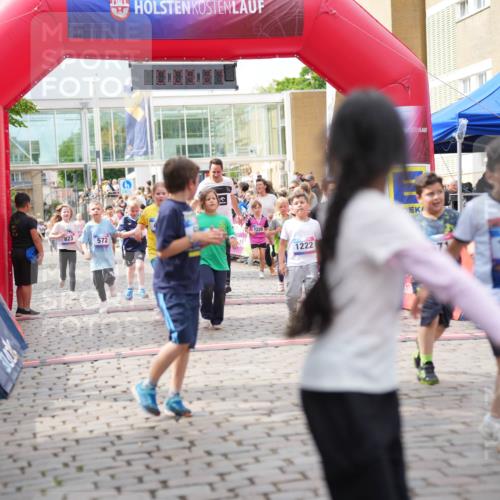 12.06.2026 - Holstenköstenlauf LAZAROV Photography http://msf.ph/oto/9741915 12.06.2026 16:09:28 Laufen 1229, 823, 572, 1222, 1019, 438, 555, 572, 671, 773, 823, 935, 1008, 1019, 1136, 1222, 1229, 1235, 1381, 1391 meine-sportfotos.de