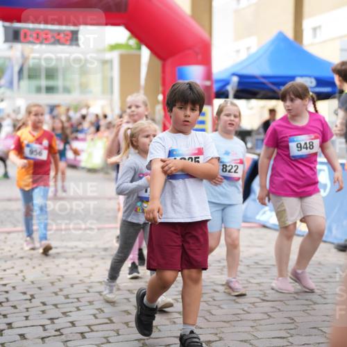 12.06.2026 - Holstenköstenlauf LAZAROV Photography http://msf.ph/oto/9741939 12.06.2026 16:09:44 Laufen 0, 09, 42, 956, 36, 822, 948, 332, 811, 946 meine-sportfotos.de