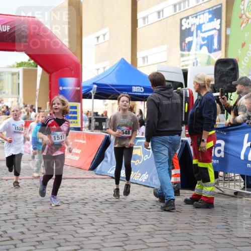 12.06.2026 - Holstenköstenlauf LAZAROV Photography http://msf.ph/oto/9741956 12.06.2026 16:09:55 Laufen 1539, 560, 548, 1511, 330, 449, 549, 560, 1344, 1362, 1454, 1511, 1539, 1548 meine-sportfotos.de