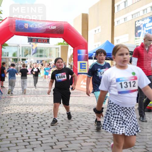 12.06.2026 - Holstenköstenlauf LAZAROV Photography http://msf.ph/oto/9741977 12.06.2026 16:10:11 Laufen 0, 10, 09, 1464, 1312, 326, 1533 meine-sportfotos.de