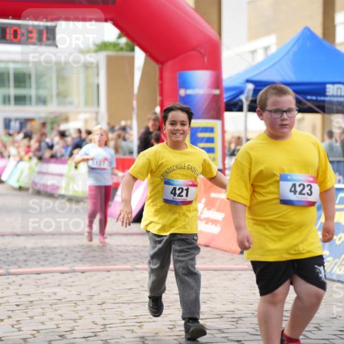 12.06.2026 - Holstenköstenlauf LAZAROV Photography http://msf.ph/oto/9741995 12.06.2026 16:10:33 Laufen 10031, 421, 423, 1, 9, 567, 1127 meine-sportfotos.de
