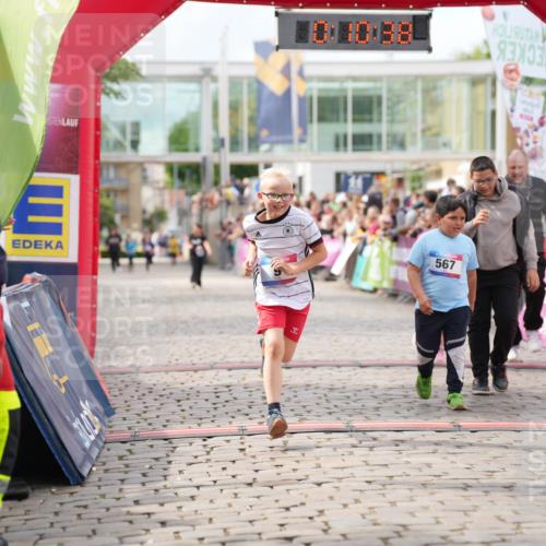 12.06.2026 - Holstenköstenlauf LAZAROV Photography http://msf.ph/oto/9742008 12.06.2026 16:10:40 Laufen 10, 567, 5, 1, 9, 567 meine-sportfotos.de