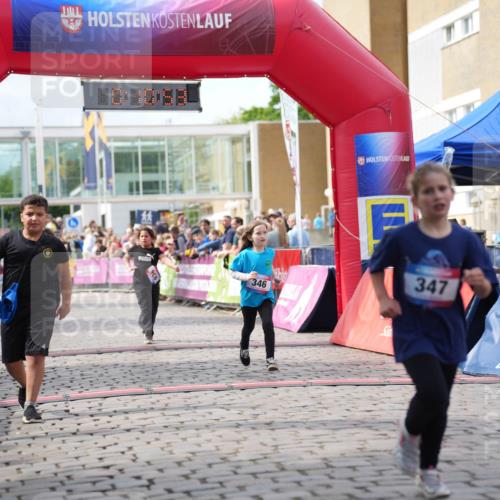 12.06.2026 - Holstenköstenlauf LAZAROV Photography http://msf.ph/oto/9742024 12.06.2026 16:10:55 Laufen 938, 346, 347, 346, 938, 1550 meine-sportfotos.de