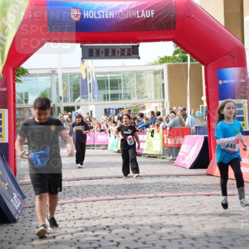 12.06.2026 - Holstenköstenlauf LAZAROV Photography http://msf.ph/oto/9742027 12.06.2026 16:10:56 Laufen 19, 00, 10, 346, 346, 938, 1550 meine-sportfotos.de