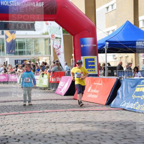 12.06.2026 - Holstenköstenlauf LAZAROV Photography http://msf.ph/oto/9742039 12.06.2026 16:11:09 Laufen 330, 434, 434 meine-sportfotos.de