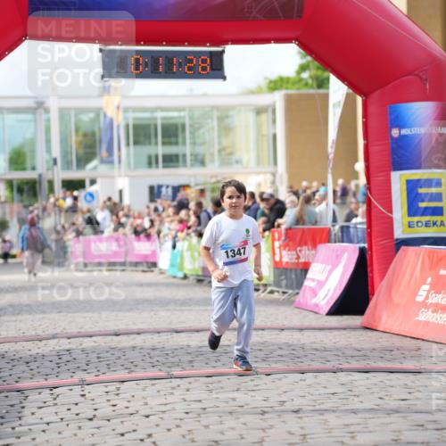 12.06.2026 - Holstenköstenlauf LAZAROV Photography http://msf.ph/oto/9742043 12.06.2026 16:11:30 Laufen 0, 11, 28, 1347, 5, 1347 meine-sportfotos.de