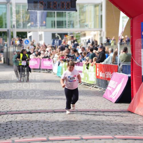 12.06.2026 - Holstenköstenlauf LAZAROV Photography http://msf.ph/oto/9742045 12.06.2026 16:12:02 Laufen 929, 929 meine-sportfotos.de