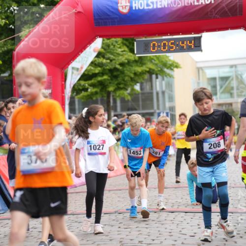 12.06.2026 - Holstenköstenlauf LAZAROV Photography http://msf.ph/oto/9742092 12.06.2026 16:20:41 Laufen 1027, 370, 1452, 0, 05, 44, 381, 466, 208, 42, 94, 211, 381, 466, 477, 1112, 1452, 1556 meine-sportfotos.de