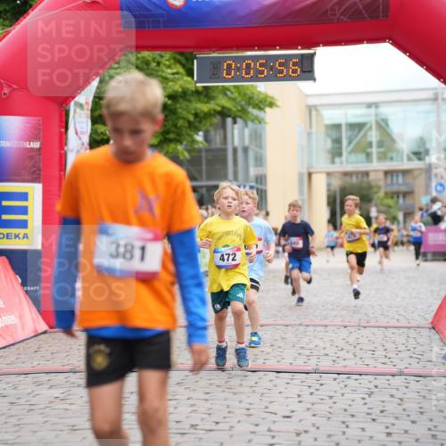12.06.2026 - Holstenköstenlauf LAZAROV Photography http://msf.ph/oto/9742108 12.06.2026 16:20:54 Laufen 10, 05, 58, 381, 472, 840, 205, 298, 472, 475, 476, 599, 615, 832, 840, 1309 meine-sportfotos.de