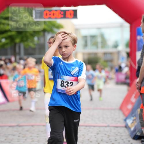 12.06.2026 - Holstenköstenlauf LAZAROV Photography http://msf.ph/oto/9742129 12.06.2026 16:21:08 Laufen 0, 06, 832, 6, 76, 168, 171, 213, 214, 294, 315, 387, 486, 588, 600, 604, 608, 1187 meine-sportfotos.de
