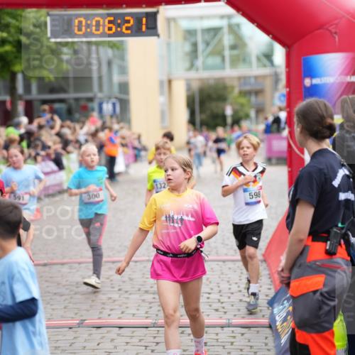 12.06.2026 - Holstenköstenlauf LAZAROV Photography http://msf.ph/oto/9742143 12.06.2026 16:21:19 Laufen 76, 591, 0, 06, 21, 132, 300, 598, 12, 210, 300, 459, 462, 591, 598, 825, 835, 1029, 1314, 1324 meine-sportfotos.de