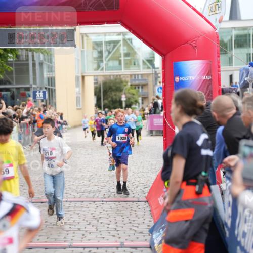 12.06.2026 - Holstenköstenlauf LAZAROV Photography http://msf.ph/oto/9742151 12.06.2026 16:21:25 Laufen 59, 210, 1029, 210, 459, 470, 606, 825, 830, 837, 1029, 1314, 1545 meine-sportfotos.de