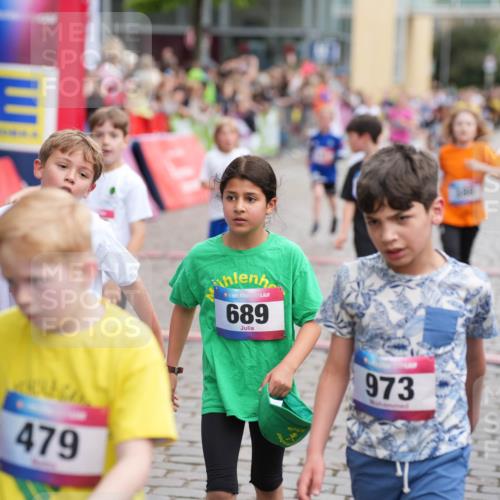 12.06.2026 - Holstenköstenlauf LAZAROV Photography http://msf.ph/oto/9742212 12.06.2026 16:22:12 Laufen 313, 479, 36, 689, 973, 28, 137, 380, 461, 833, 1022, 1032, 1192, 1193, 1315, 1460 meine-sportfotos.de