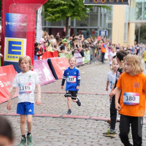 12.06.2026 - Holstenköstenlauf LAZAROV Photography http://msf.ph/oto/9742216 12.06.2026 16:22:15 Laufen 5, 1315, 137, 160, 380, 28, 97, 137, 380, 461, 485, 833, 838, 1022, 1032, 1183, 1192, 1193, 1211, 1315 meine-sportfotos.de