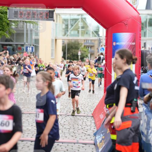 12.06.2026 - Holstenköstenlauf LAZAROV Photography http://msf.ph/oto/9742221 12.06.2026 16:22:18 Laufen 46, 3, 1460, 1211, 14, 485, 28, 97, 145, 212, 386, 461, 478, 485, 772, 831, 833, 838, 839, 860, 962, 1032, 1033, 1183, 1192, 1200, 1211, 1395, 1435 meine-sportfotos.de