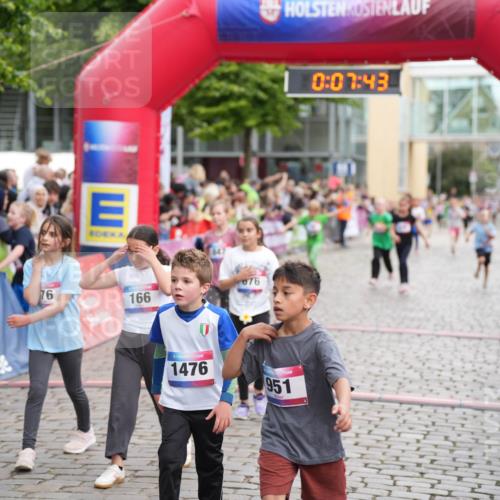 12.06.2026 - Holstenköstenlauf LAZAROV Photography http://msf.ph/oto/9742258 12.06.2026 16:22:41 Laufen 76, 166, 1476, 076, 951, 0, 07, 43, 35, 170, 576, 581, 676, 687, 847, 862, 870, 1206, 1473 meine-sportfotos.de