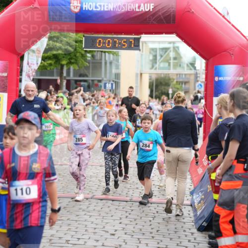 12.06.2026 - Holstenköstenlauf LAZAROV Photography http://msf.ph/oto/9742279 12.06.2026 16:22:55 Laufen 110, 703, 285, 00, 07, 57, 100, 284, 61, 284, 285, 288, 297, 305, 385, 481, 589, 693, 695, 703, 844, 845, 1028, 1100, 1113, 1185, 1186, 1220, 1329 meine-sportfotos.de