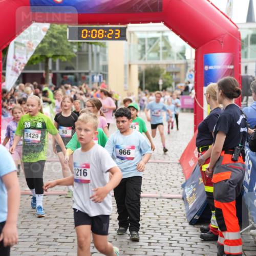 12.06.2026 - Holstenköstenlauf LAZAROV Photography http://msf.ph/oto/9742328 12.06.2026 16:23:21 Laufen 0, 08, 23, 288, 1429, 98, 595, 1216, 966, 85, 67, 98, 119, 138, 164, 207, 465, 582, 586, 590, 593, 602, 685, 841, 1201, 1209, 1425, 1429, 1502 meine-sportfotos.de