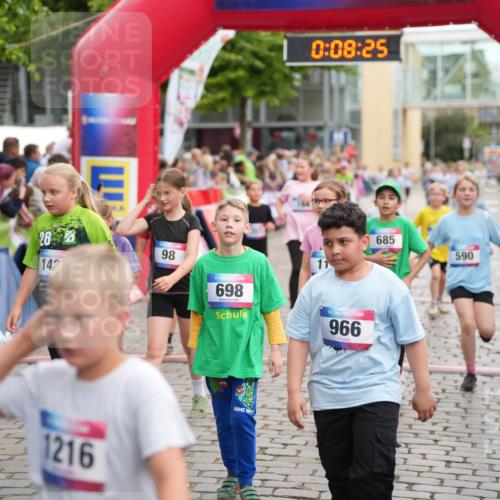 12.06.2026 - Holstenköstenlauf LAZAROV Photography http://msf.ph/oto/9742332 12.06.2026 16:23:23 Laufen 0, 08, 25, 28, 12, 283, 142, 98, 698, 11, 1216, 966, 685, 590, 67, 164, 207, 465, 582, 586, 590, 593, 602, 686, 841, 1104, 1110, 1201, 1209, 1425, 1502 meine-sportfotos.de