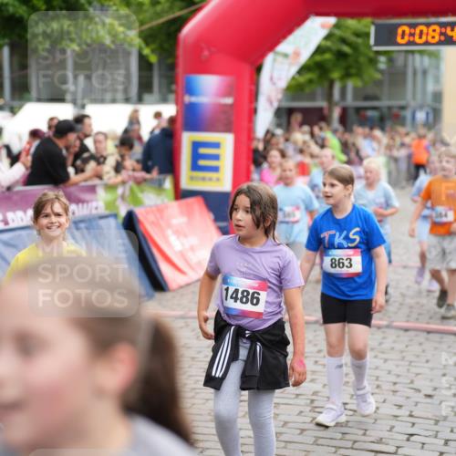 12.06.2026 - Holstenköstenlauf LAZAROV Photography http://msf.ph/oto/9742363 12.06.2026 16:23:44 Laufen 1486, 0, 08, 47, 345, 863, 1126, 308, 384, 585, 587, 846, 858, 1107, 1120, 1195, 1202, 1326, 1378, 1491 meine-sportfotos.de