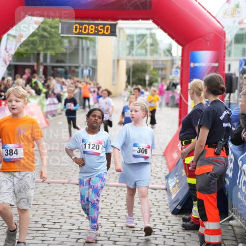 12.06.2026 - Holstenköstenlauf LAZAROV Photography http://msf.ph/oto/9742370 12.06.2026 16:23:48 Laufen 587, 1107, 0, 08, 50, 1120, 308, 384, 611, 846, 858, 1195, 1202, 1326, 1378 meine-sportfotos.de