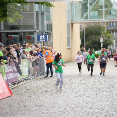 12.06.2026 - Holstenköstenlauf LAZAROV Photography http://msf.ph/oto/9742424 12.06.2026 16:24:41 Laufen 679, 682, 1217, 678, 679, 681, 682 meine-sportfotos.de