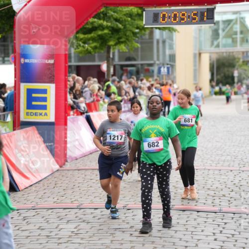 12.06.2026 - Holstenköstenlauf LAZAROV Photography http://msf.ph/oto/9742436 12.06.2026 16:24:49 Laufen 79, 1217, 10, 09, 5, 682, 681, 677, 678, 681, 682 meine-sportfotos.de