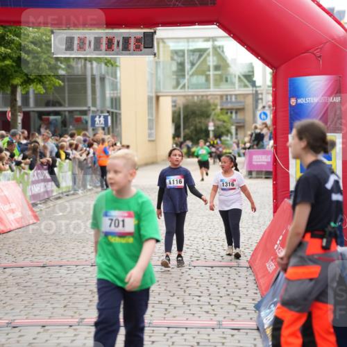 12.06.2026 - Holstenköstenlauf LAZAROV Photography http://msf.ph/oto/9742466 12.06.2026 16:25:14 Laufen 701, 1116, 1316, 1116, 1316 meine-sportfotos.de