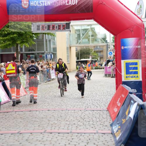 12.06.2026 - Holstenköstenlauf LAZAROV Photography http://msf.ph/oto/9742476 12.06.2026 16:25:30 Laufen 699, 1322, 1322 meine-sportfotos.de