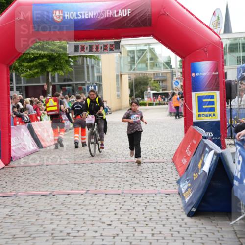 12.06.2026 - Holstenköstenlauf LAZAROV Photography http://msf.ph/oto/9742478 12.06.2026 16:25:32 Laufen 1322, 75, 1322 meine-sportfotos.de