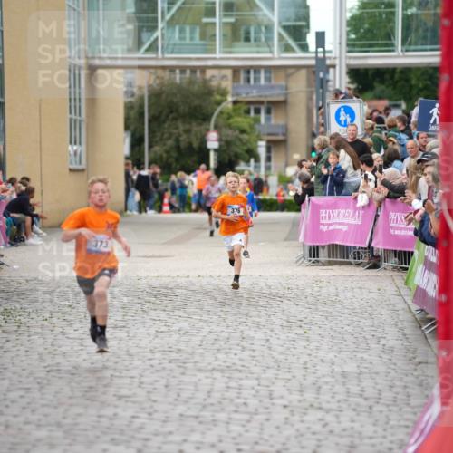 12.06.2026 - Holstenköstenlauf LAZAROV Photography http://msf.ph/oto/9742490 12.06.2026 16:34:49 Laufen 373, 701, 376, 373, 376 meine-sportfotos.de