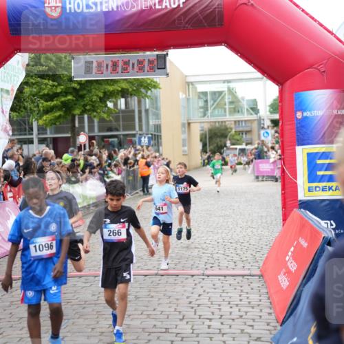 12.06.2026 - Holstenköstenlauf LAZAROV Photography http://msf.ph/oto/9742519 12.06.2026 16:35:24 Laufen 266, 1096, 641, 1175, 75, 266, 641, 642, 723, 990, 1175 meine-sportfotos.de