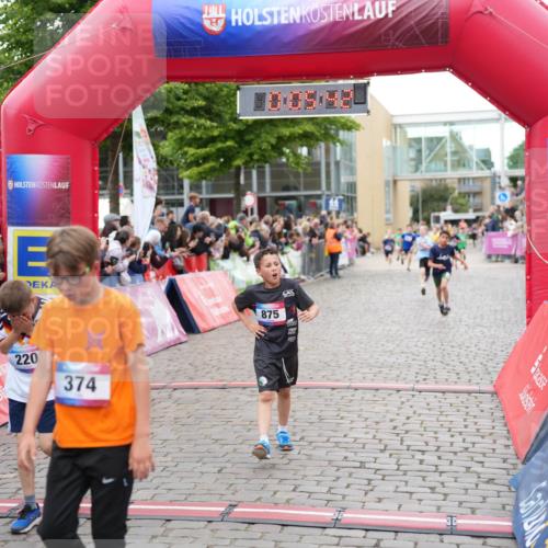 12.06.2026 - Holstenköstenlauf LAZAROV Photography http://msf.ph/oto/9742542 12.06.2026 16:35:44 Laufen 220, 374, 875, 75, 220, 374, 496, 502, 630, 731, 733, 734, 875, 996, 998 meine-sportfotos.de